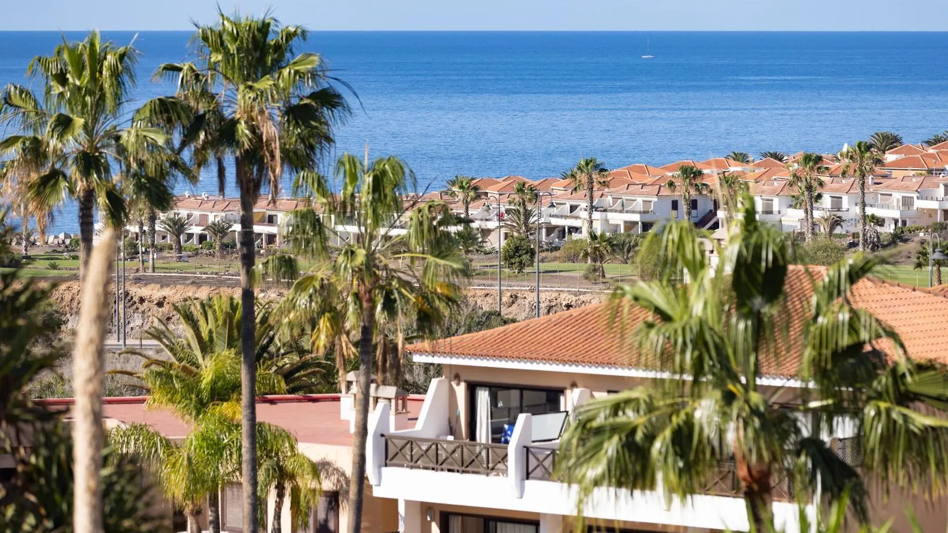 Oceanfront 2 Bedrooms Holiday Home In Tenerife South San Miguel de Abona Lägenhet